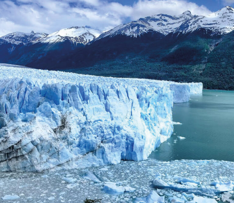 is perito moreno glacier growing 2 mesa de trabajo 1
