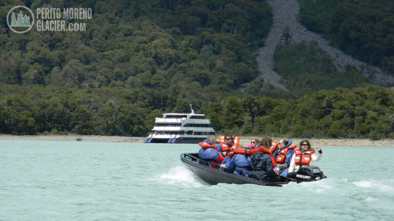 El Calafate, Perito Moreno Glacier Ice Trekking and 2-night Luxury Glacier Cruise