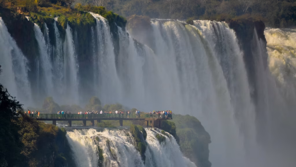 tips for visiting el calafate and iguazu falls