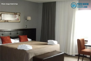 imago hotel spa accessible room 300x200
