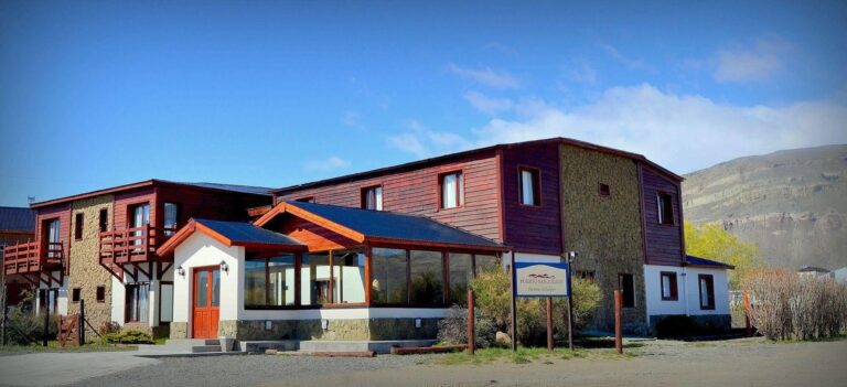 hosteria puerto san julian el calafate pic 1